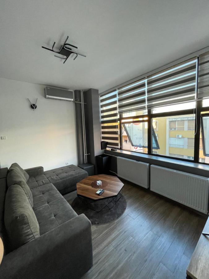 Enjoyment Apartment Nis Bagian luar foto
